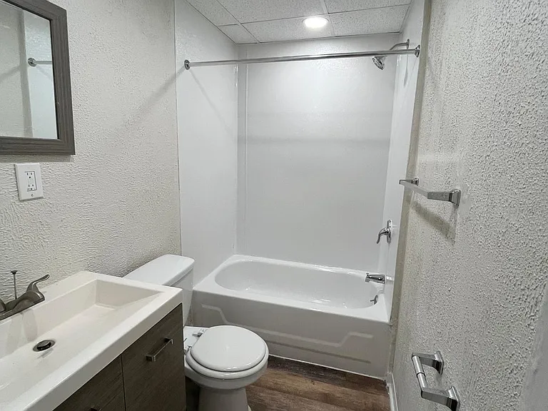 26 Belmont Ave #8 — Photo 6