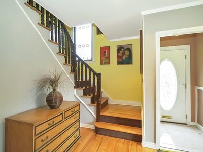 3 Ash Ln, Valley Stream, NY, 11581