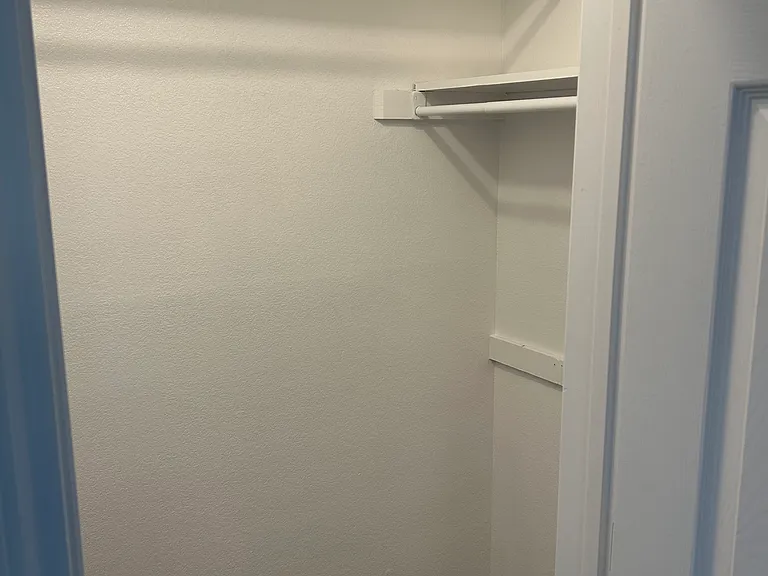 801 Summit Dr — Photo 9