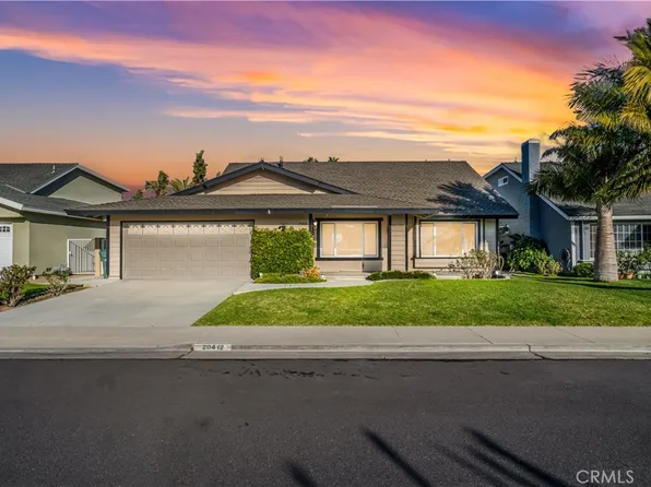 20412 Venus Cir, Huntington Beach, CA 92646