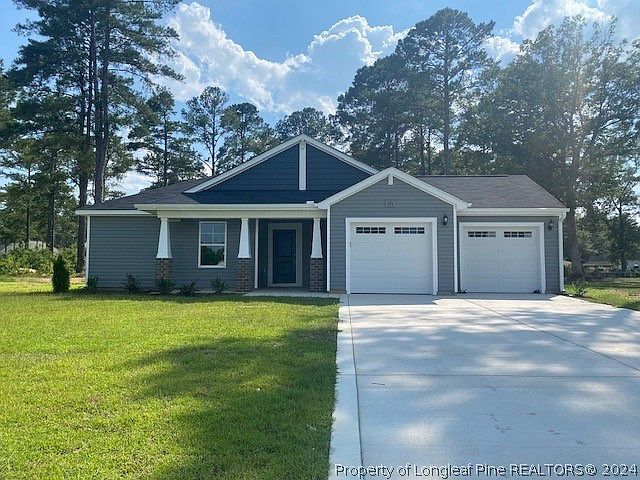 1st image of 106 Pine Needle Dr