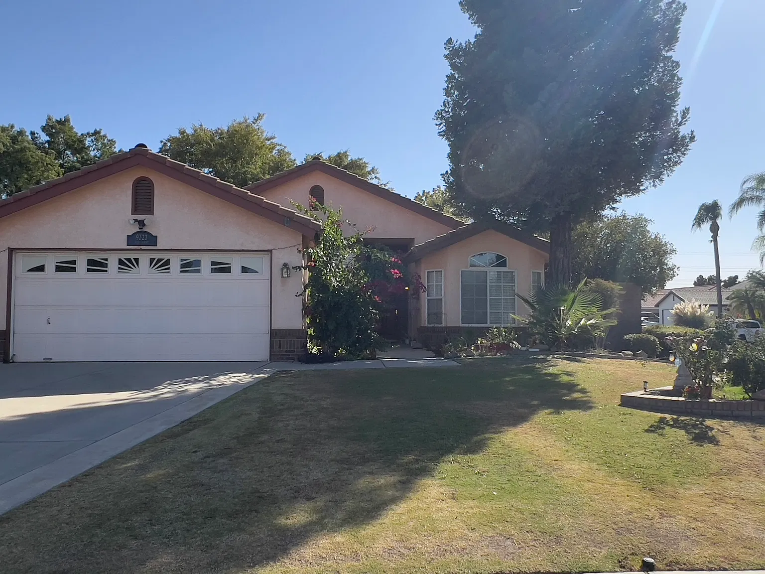 4 bed, 1691 sqft, $2,429 — Photo 1