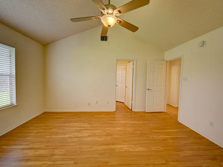 230 Cibolo Branch Dr — Photo 19