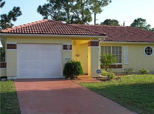 1st image of 1014 SW Barbarosa Ave