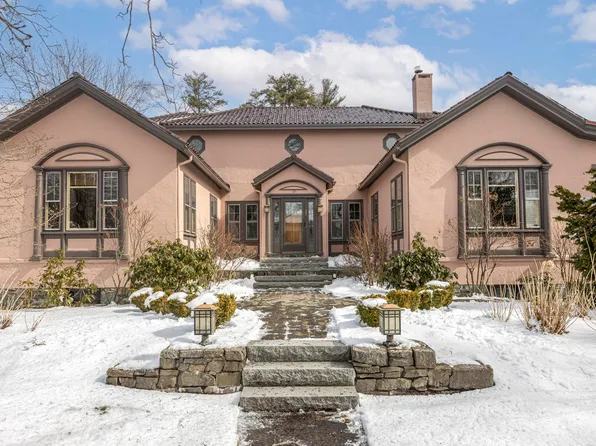 13 Richards Street, South Portland, ME 04106