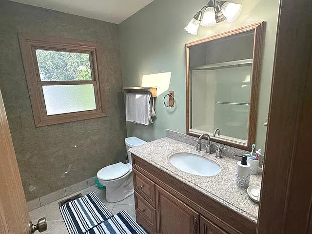 7005 Manchester Dr — Photo 11