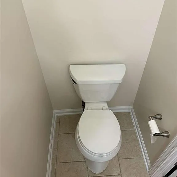 228 Solomon Dr — Photo 16