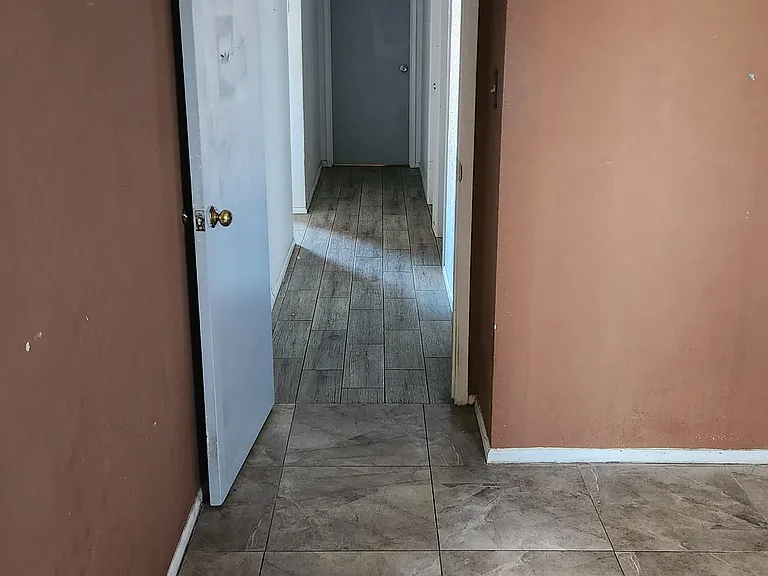 2307 W De Palma Cir — Photo 8