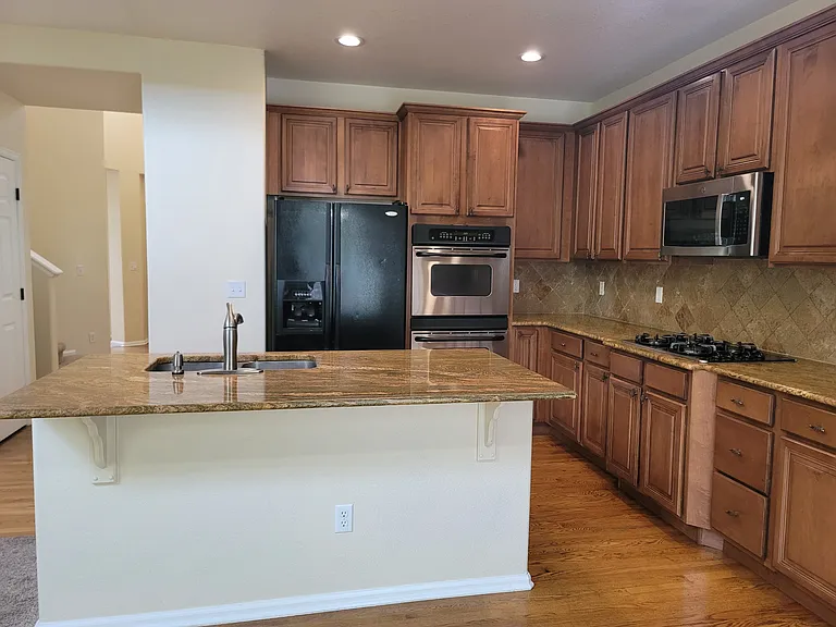23928 E Powers Dr — Photo 25