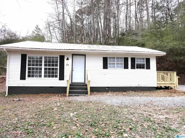 31 Pickle St, Cordova, AL 35550