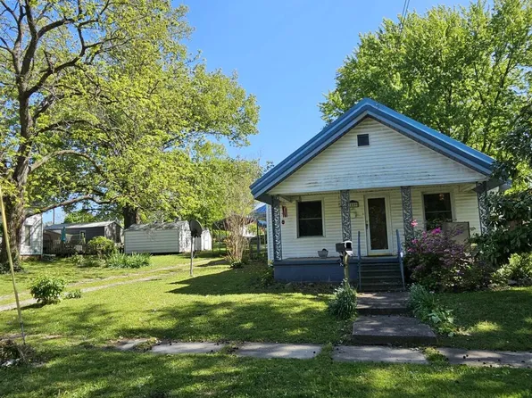 1859 Roosevelt Ave, Eldorado, IL 62930