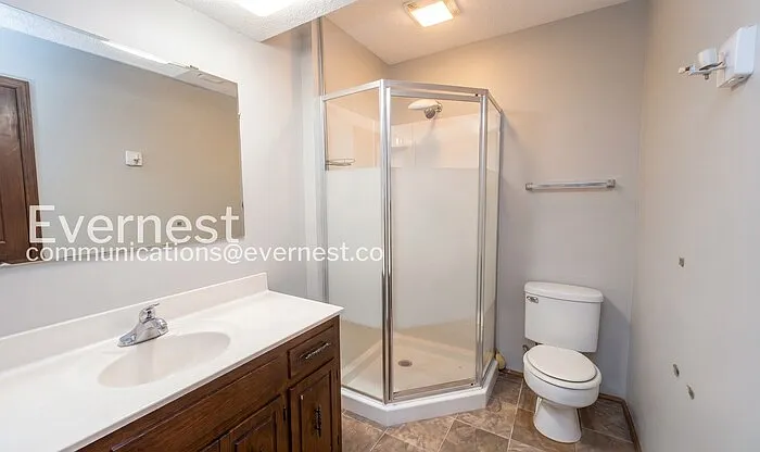 2356 S Crysler Ave — Photo 20