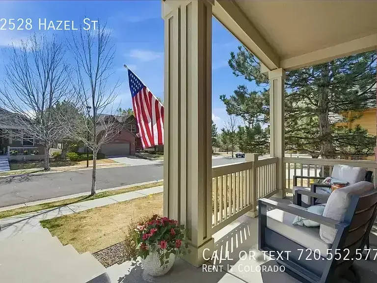 12528 Hazel St — Photo 3
