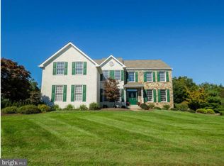 1082 N Kimbles Rd, Yardley, PA 19067