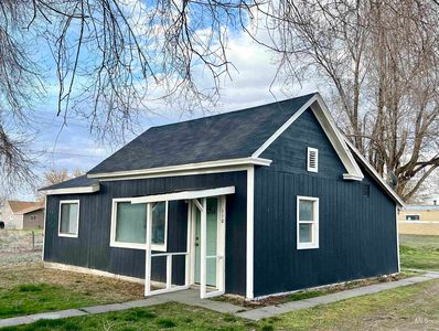 110 Sears St, Minidoka, ID, 83350