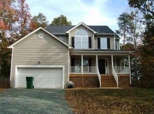 3 Shortwood Cir, Palmyra, VA 22963