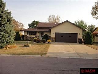 1st image of 113 Cameo Ln