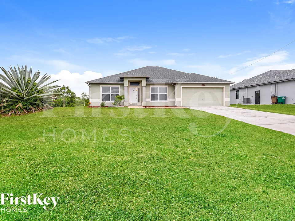 4105 NE 10th Ave