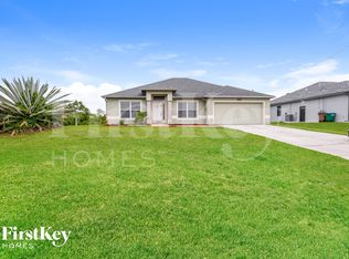 4105 NE 10th Ave, Cape Coral, FL 33909