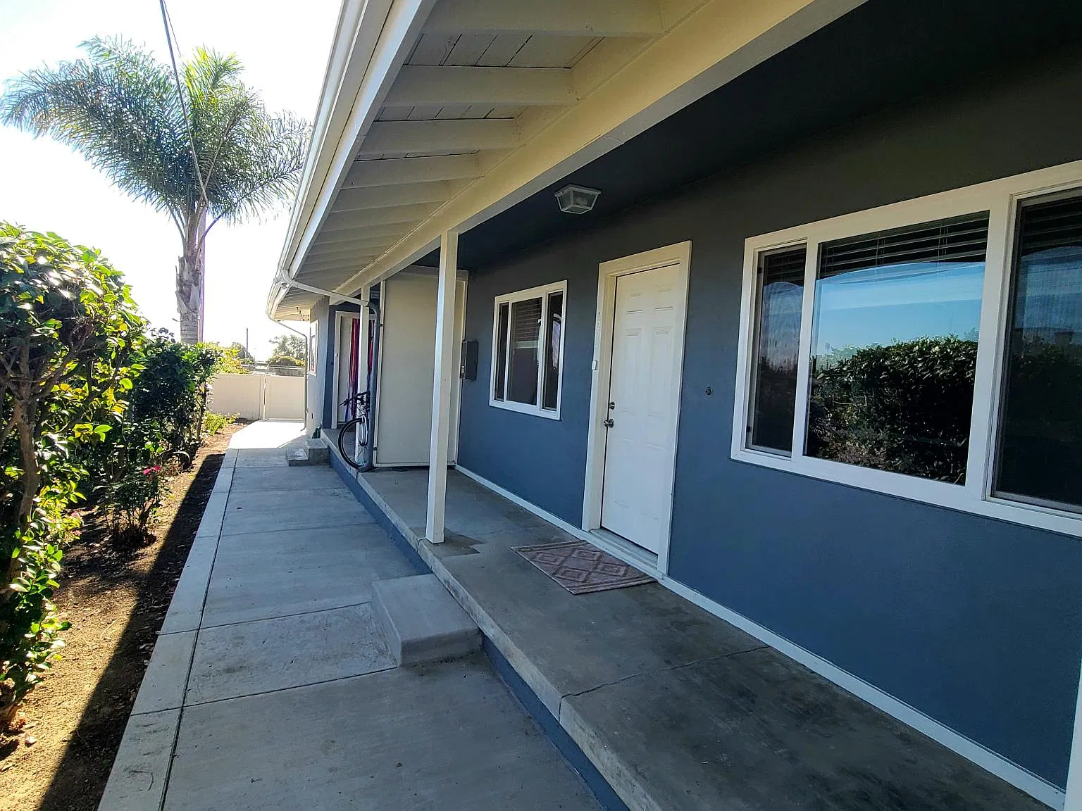 1274 E Meta St — Photo 1