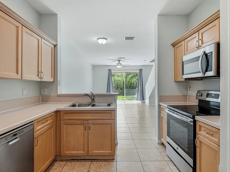 11023 Winter Crest Dr — Photo 14