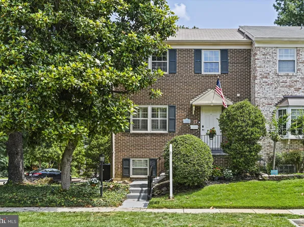 8178 Electric Ave, Vienna, VA 22182