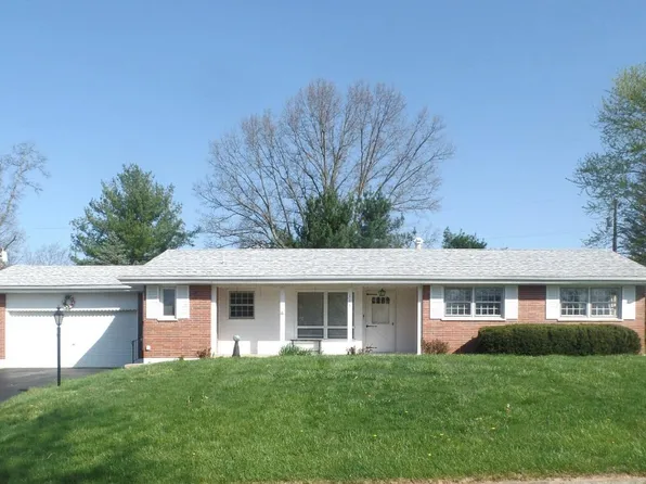 114 Sherwood Dr, Hillsboro, OH 45133
