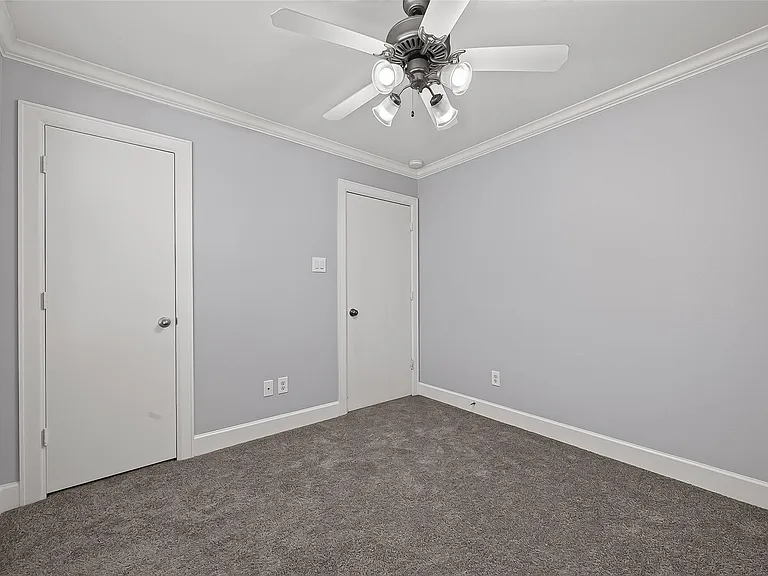 5951 S Loop E #38 — Photo 16