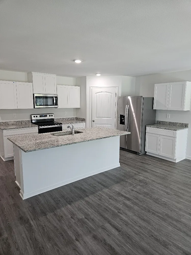 35434 Grovemont Drive - 1 — Photo 4
