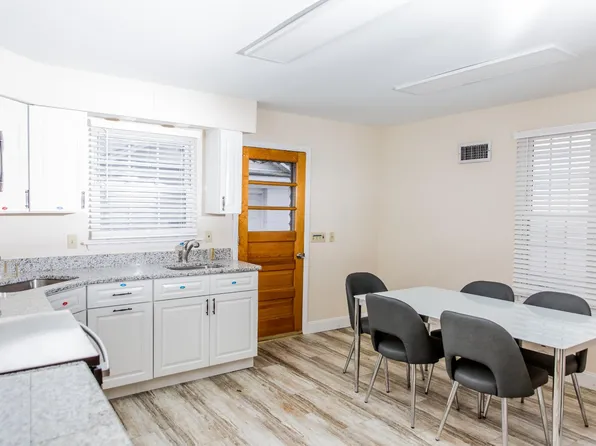 144 S Dawes Ave, Kingston, PA 18704