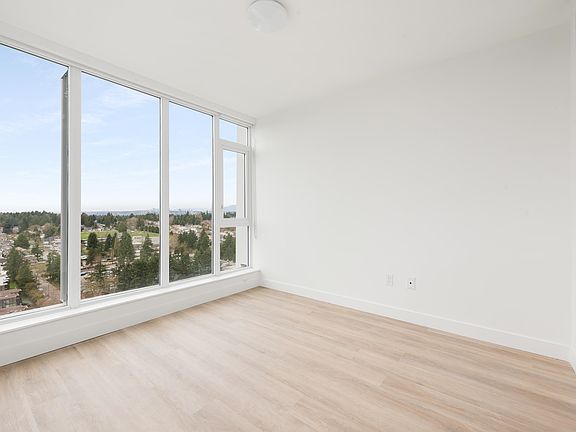 5th image of 9675 King George Blvd #1102