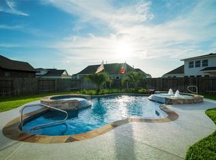 31750 Twin Timbers Ln, Spring, TX 77386