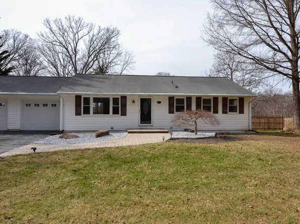 108 John Bennett Rd, Sykesville, MD 21784