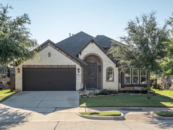 9521 Meadowpark Dr, Argyle, TX 76226