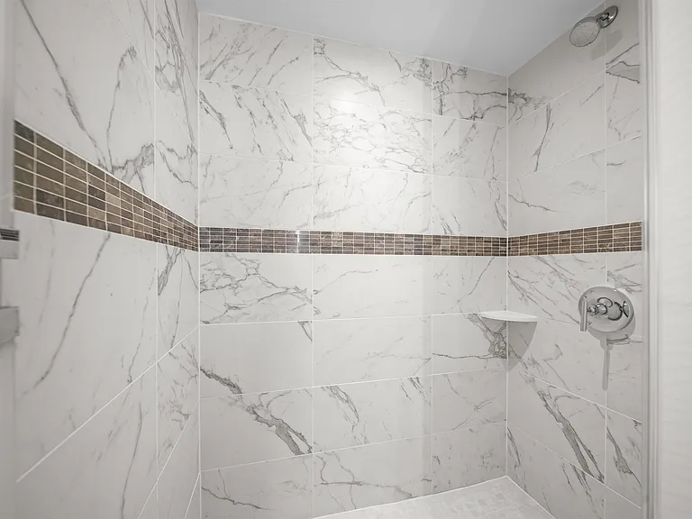 800 Avenue At Port Imperial #619 — Photo 24