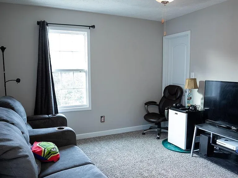 1246 Brickyard Dr — Photo 31