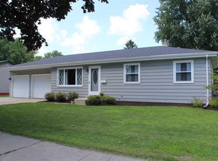 2012 Joliet St, Janesville, WI