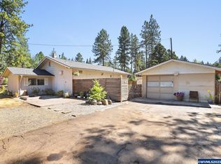 88497 Ellmaker Rd, Veneta, OR 97487