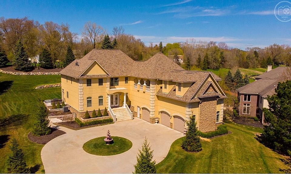 1st image of 18609 Steep Hollow Ct