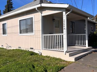 2288 Oak St #A, Napa, CA 94559