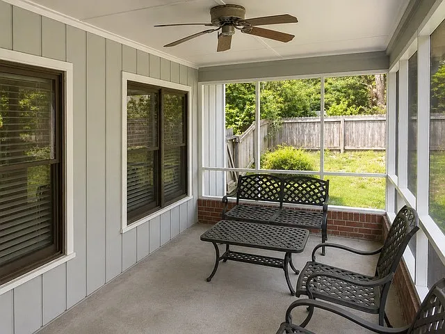 315 Sunset Circle - 1 — Photo 4