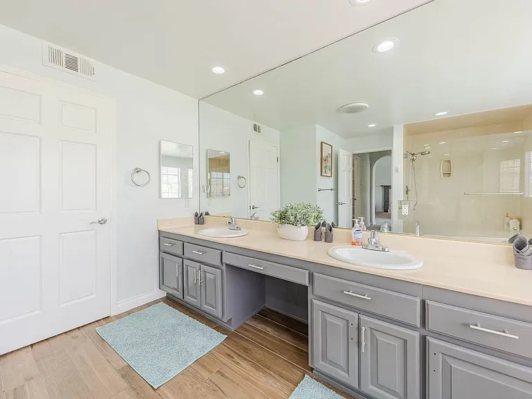 1209 Midwickhill Dr — Photo 24
