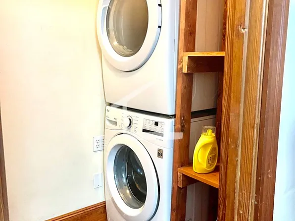 38 Linden St, Allston, MA