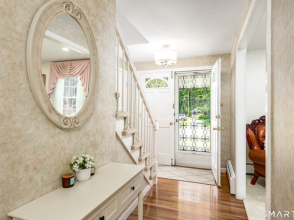 4th image of 31 Winthrop Road