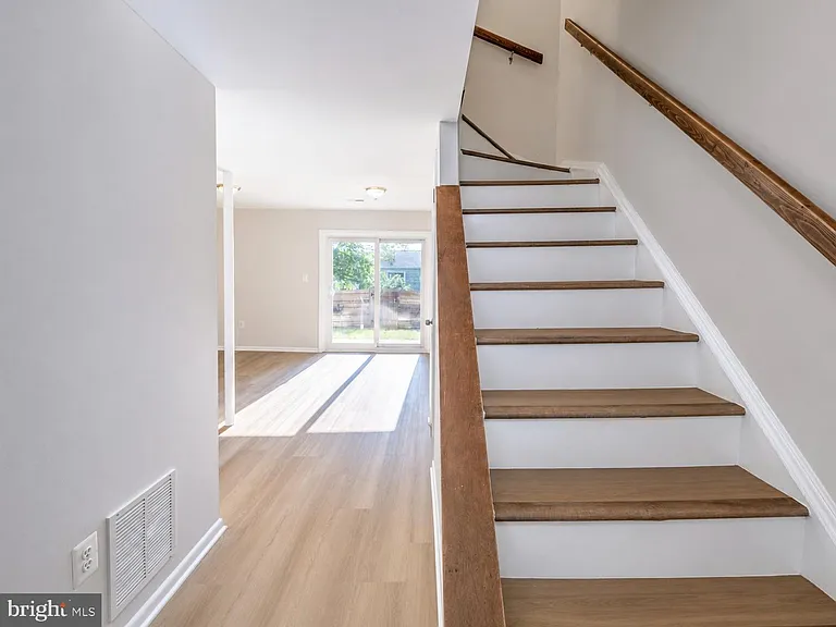 50 Timber Rock Rd — Photo 22
