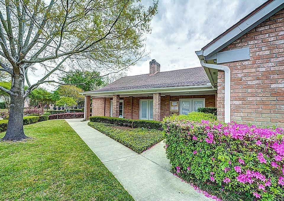 1st image of 14463 Misty Meadow Ln