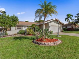 859 Xavier Ave S, Fort Myers, FL 33919