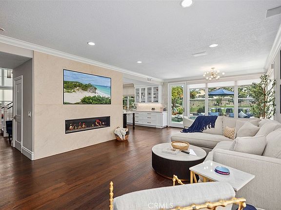 3rd image of 16 Golf Ridge Dr