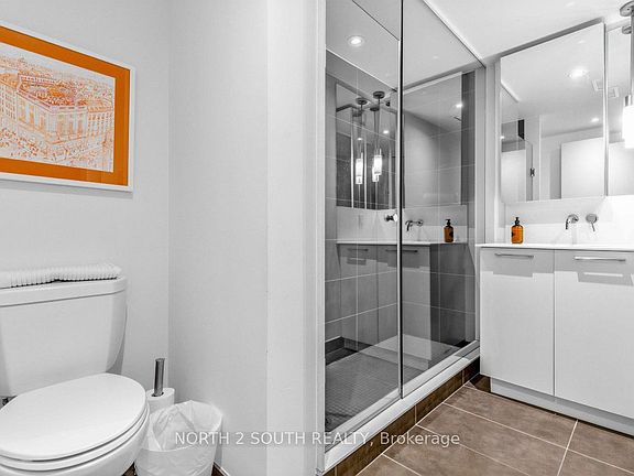 4th image of 95 Bathurst St Unit 225