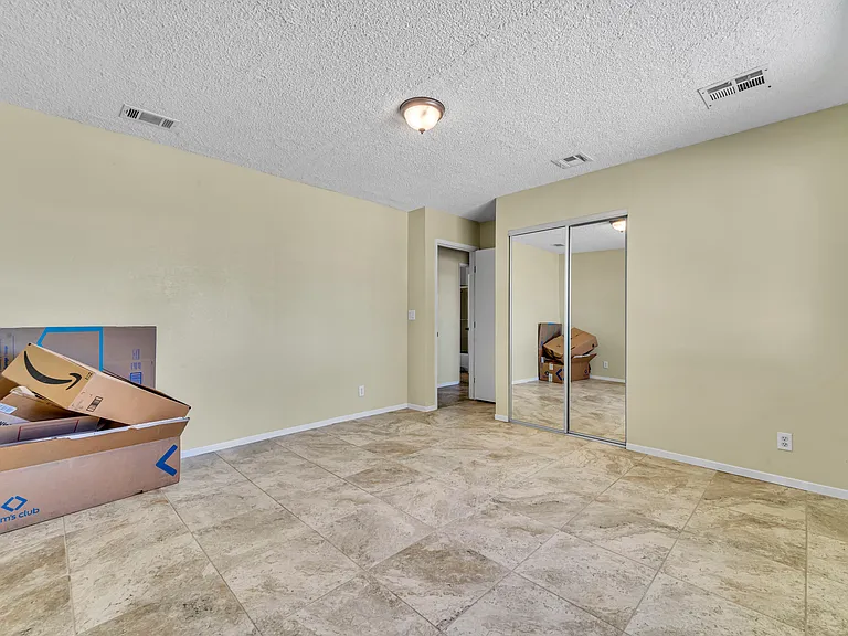 5204 E Avenue T4 — Photo 8